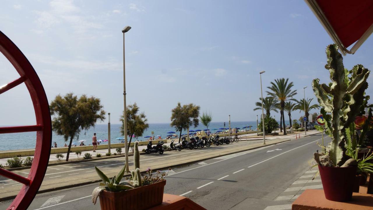 Blanes Beach Διαμέρισμα Εξωτερικό φωτογραφία